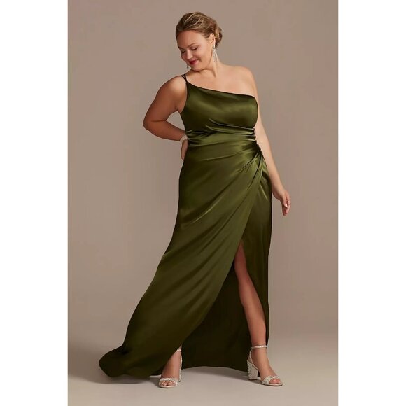 Galina Signature Charmeuse Draped One-Shoulder Plum Bridesmaid Dress Size 12 - Picture 2 of 11